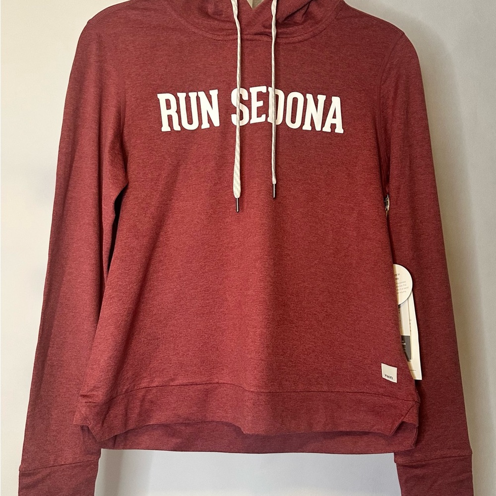 Vuori Halo Hoodie with Run Sedona Print-Desert Rose Heather - Size Med NO TAGS